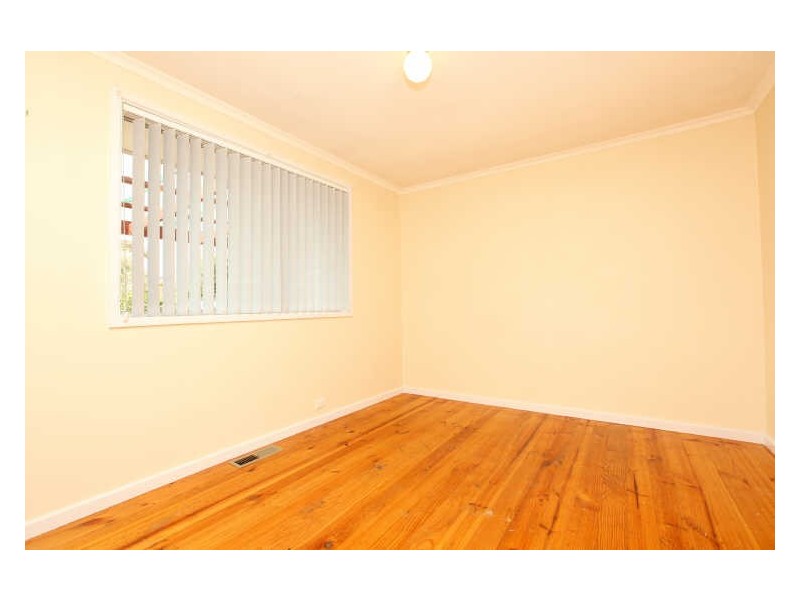 10 Ferrett Circuit, Kambah ACT 2902