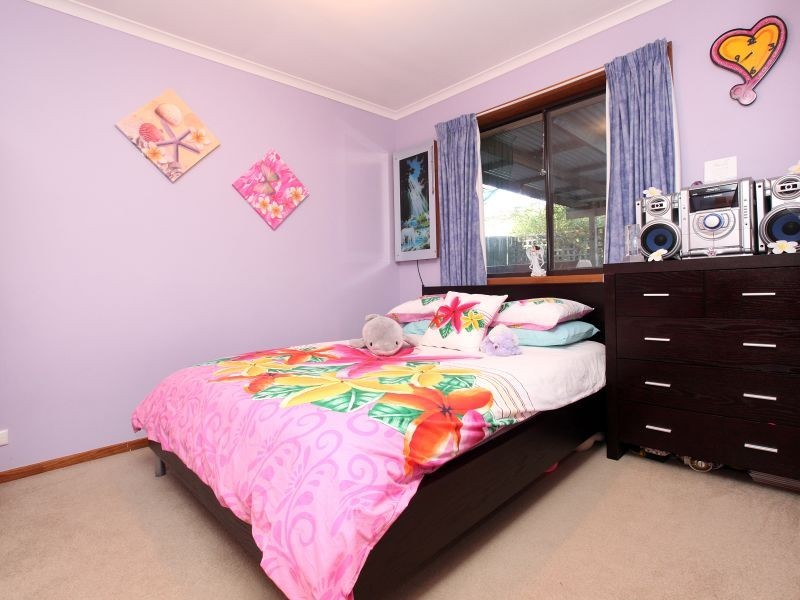 38 Beazley Crescent, Calwell ACT 2905
