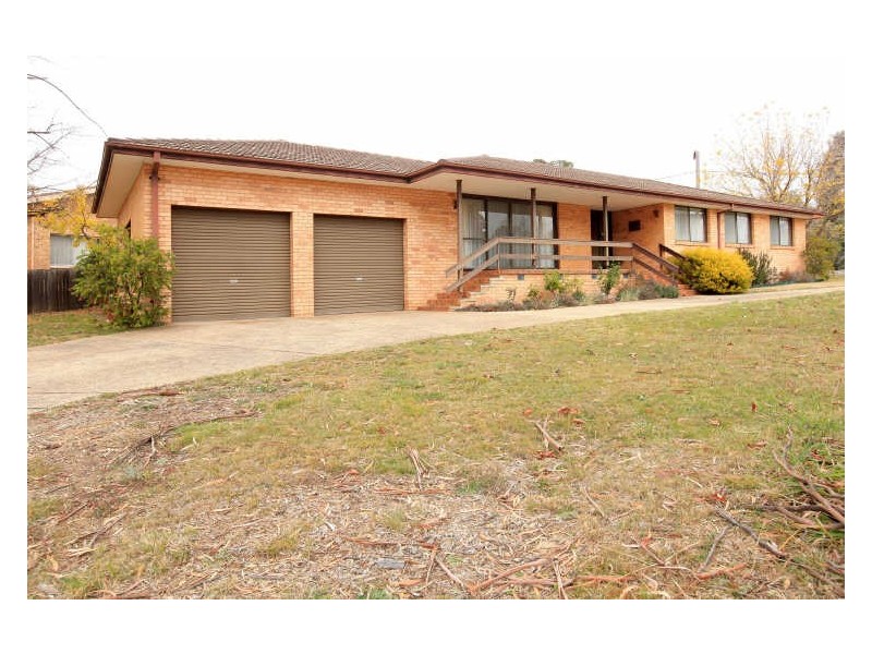 1 Crouch Place, Kambah ACT 2902