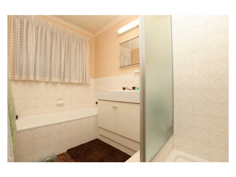 1 Crouch Place, Kambah ACT 2902