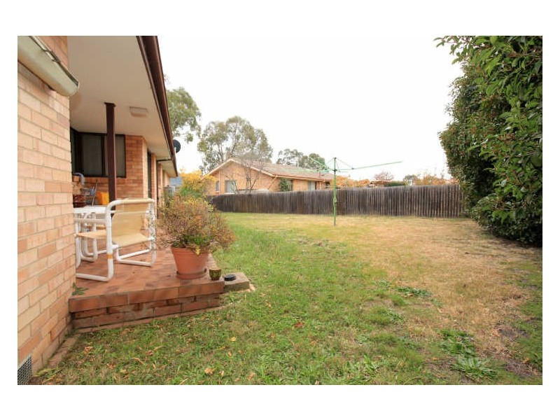1 Crouch Place, Kambah ACT 2902