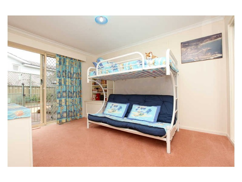 1 McNeil Place, Pearce ACT 2607