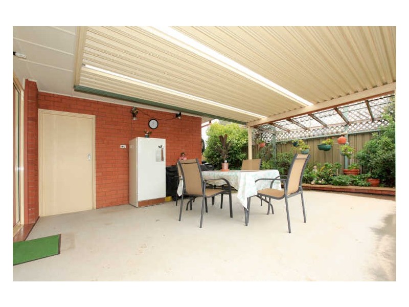1 McNeil Place, Pearce ACT 2607