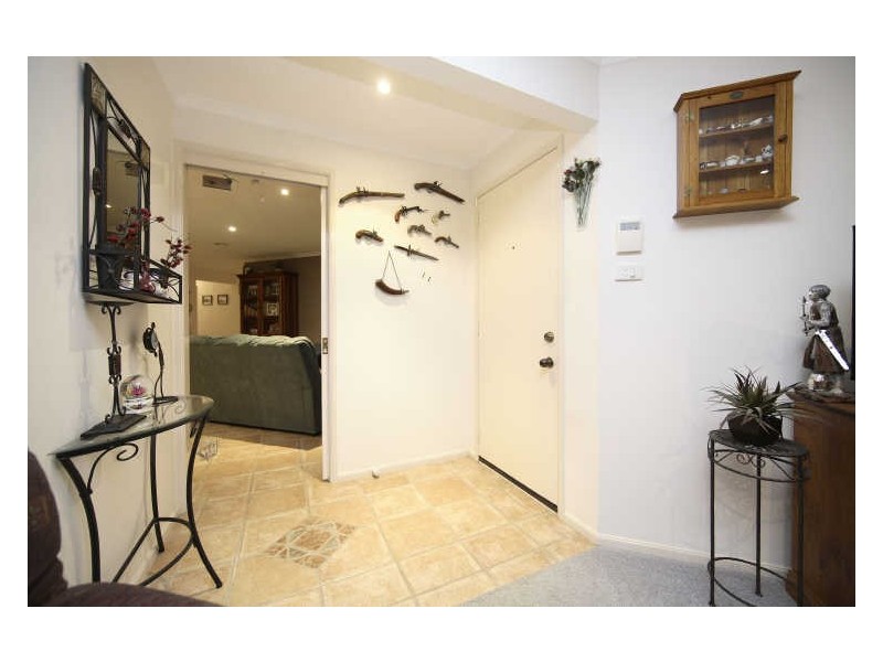 19 Old Sydney Road, Queanbeyan NSW 2620
