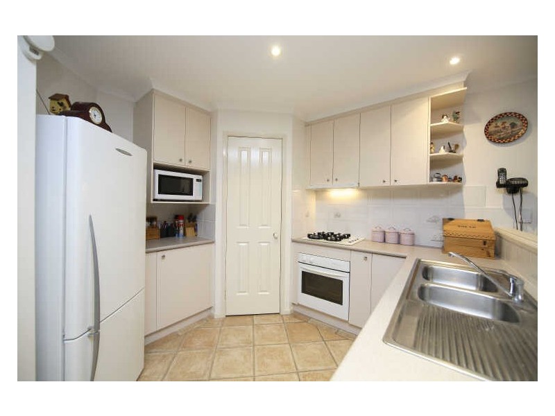 19 Old Sydney Road, Queanbeyan NSW 2620
