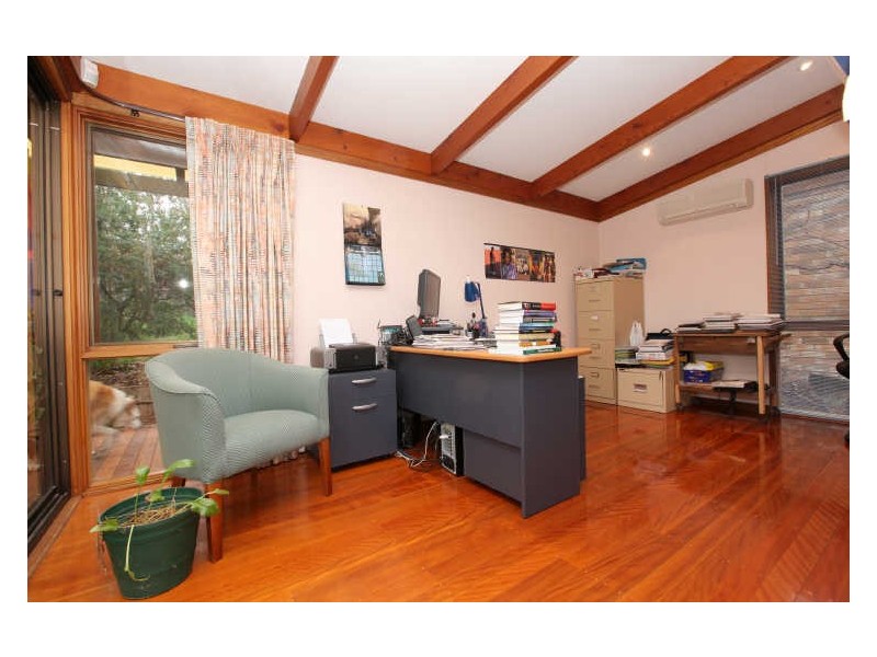 3 Gladman Close, Isaacs ACT 2607
