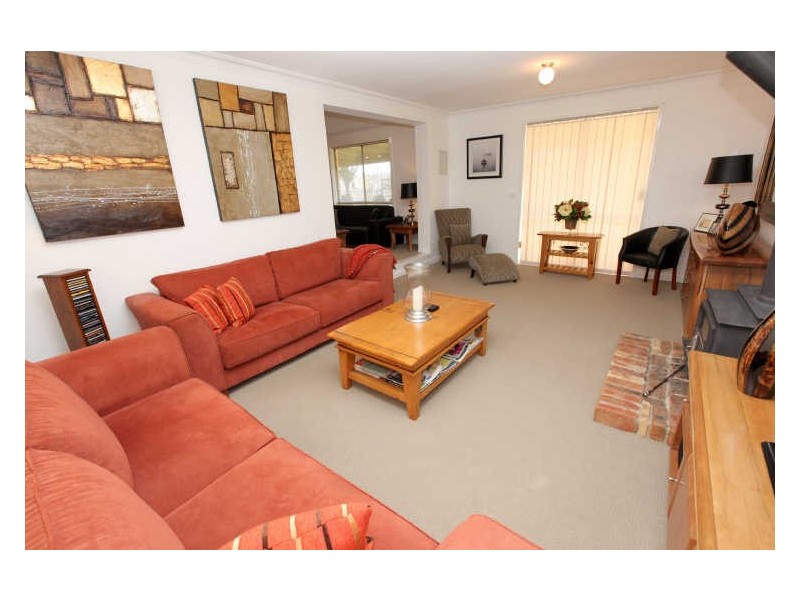 29 Camp Street, Sutton NSW 2620