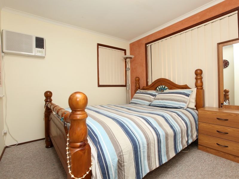 13 Dalziel Street, Gowrie ACT 2904