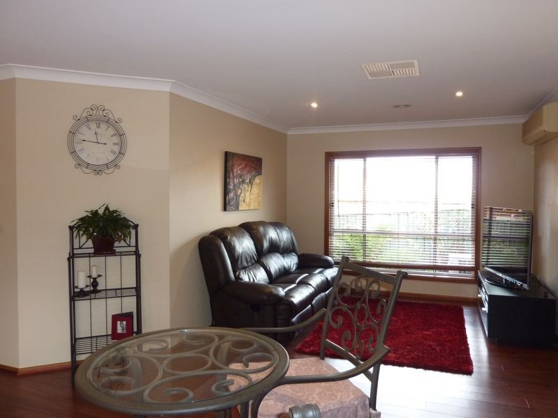 2 Kayser Place, Monash ACT 2904