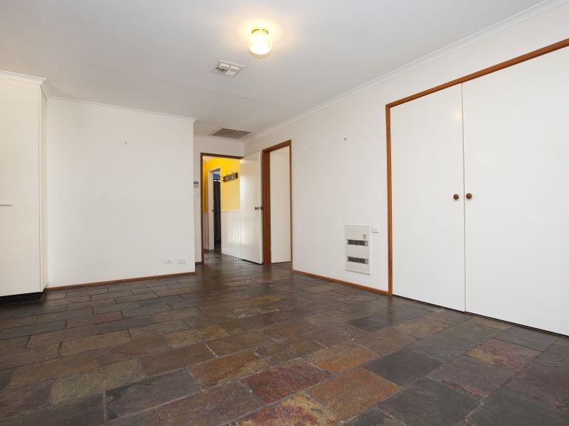 42 Pockett Avenue, Banks ACT 2906