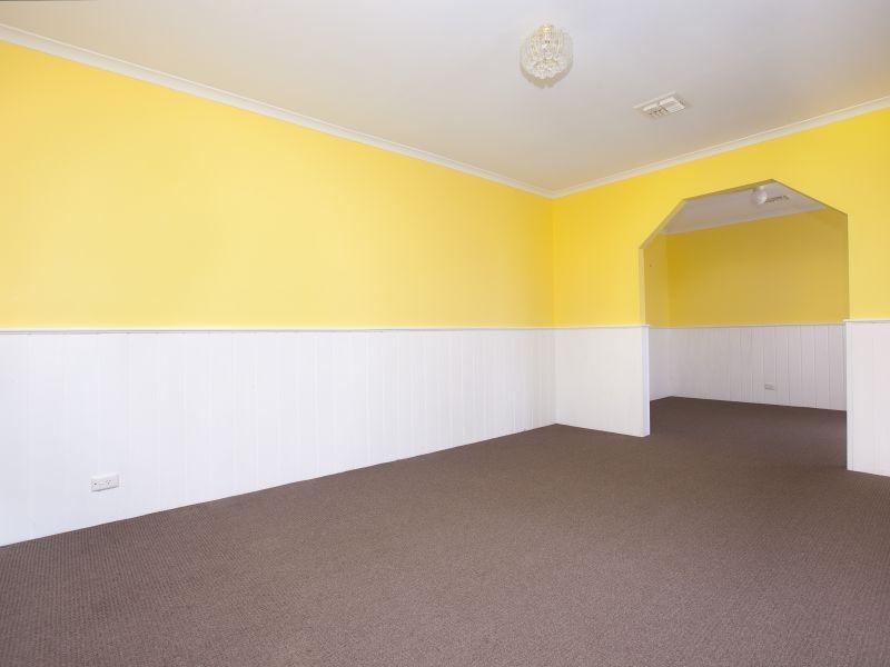 42 Pockett Avenue, Banks ACT 2906