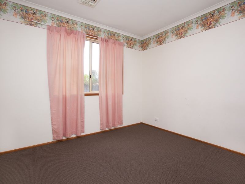 42 Pockett Avenue, Banks ACT 2906