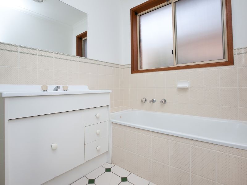 42 Pockett Avenue, Banks ACT 2906