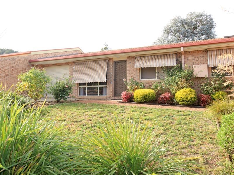 4/28 Ringrose Crescent, Isaacs ACT 2607