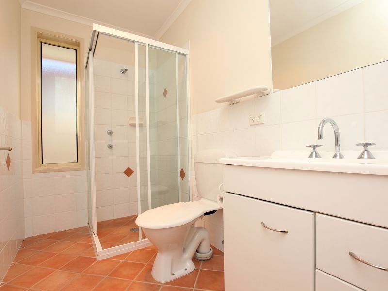 2/17 Whitford Place, Conder ACT 2906
