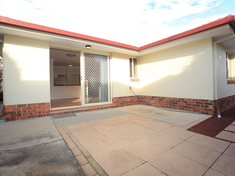 2/17 Whitford Place, Conder ACT 2906