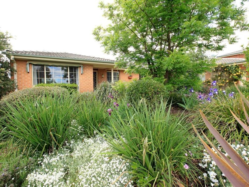 4 Breen Place, Jerrabomberra NSW 2619