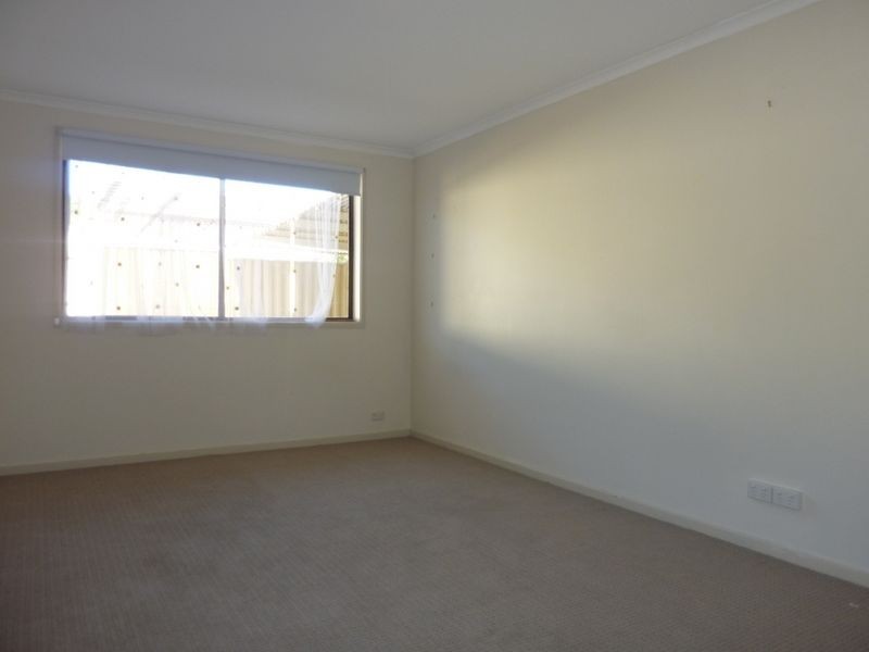 20 Jenner Court, Wanniassa ACT 2903