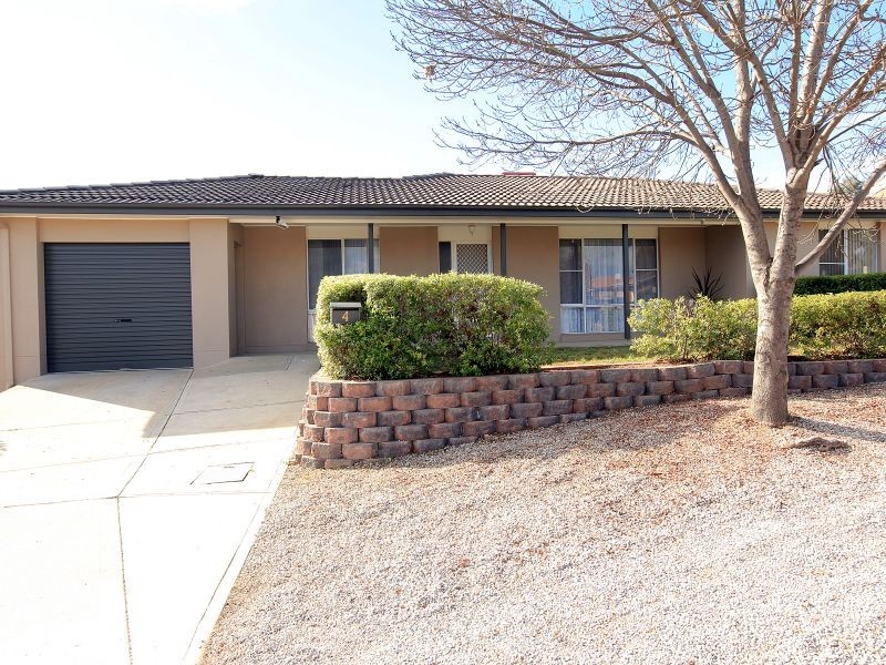 4 Gask Place, Bonython ACT 2905