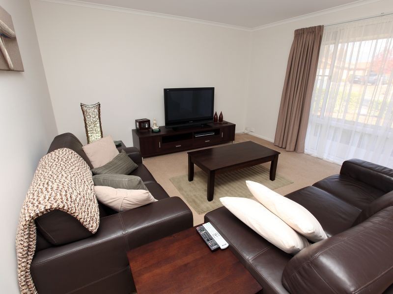 4 Gask Place, Bonython ACT 2905