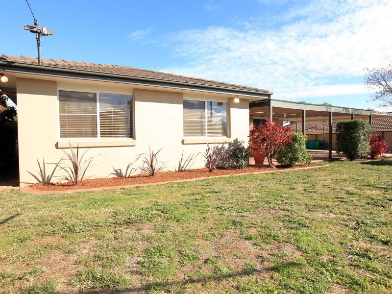 4 Gask Place, Bonython ACT 2905