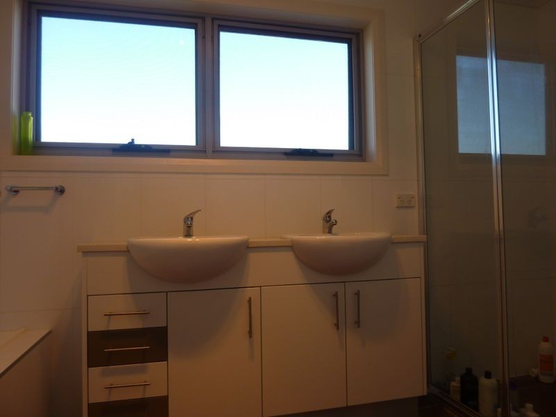 4/6 Webber Crescent, Calwell ACT 2905