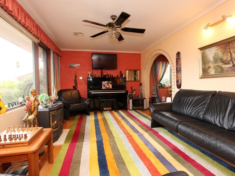 77 Harrington Circuit, Kambah ACT 2902