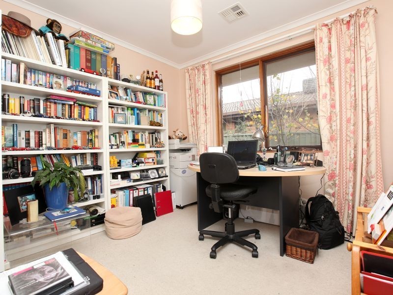 77 Harrington Circuit, Kambah ACT 2902