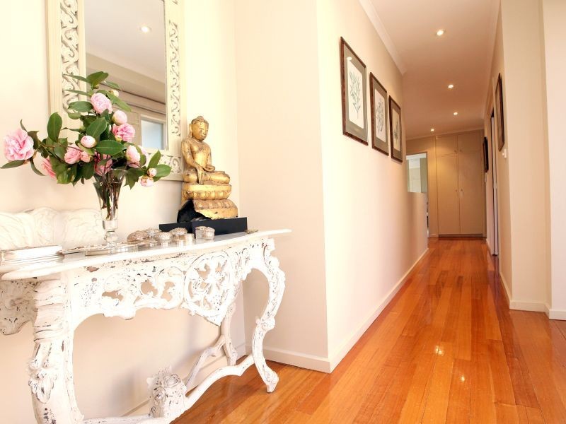 122 Hawkesbury Crescent, Farrer ACT 2607