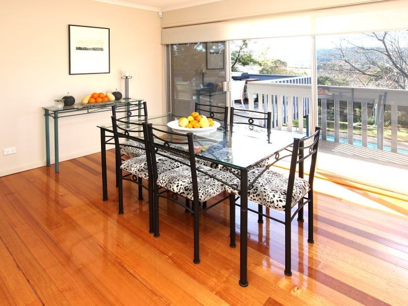 122 Hawkesbury Crescent, Farrer ACT 2607