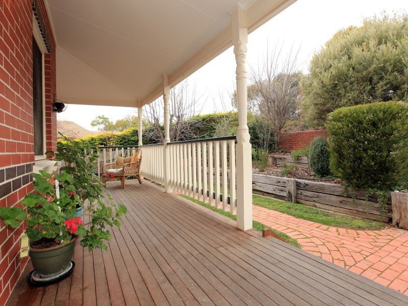 5 Bourchier Close, Calwell ACT 2905