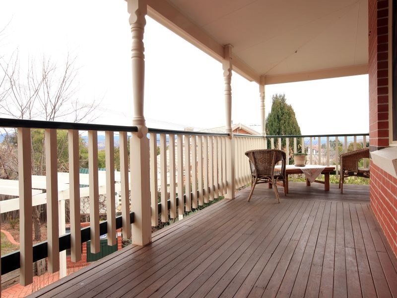 5 Bourchier Close, Calwell ACT 2905