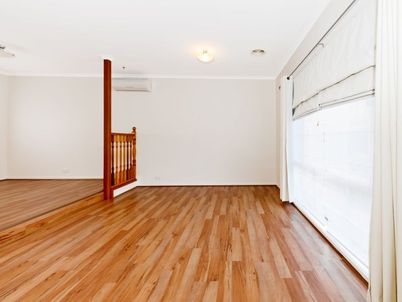 10 Darebin Place, Conder ACT 2906