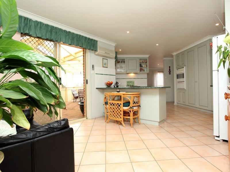 26 Richardson Circuit, Conder ACT 2906