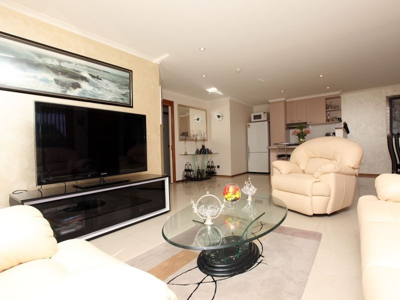 77 Pockett Avenue, Banks ACT 2906