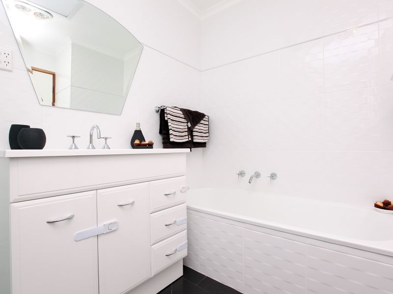 77 Pockett Avenue, Banks ACT 2906