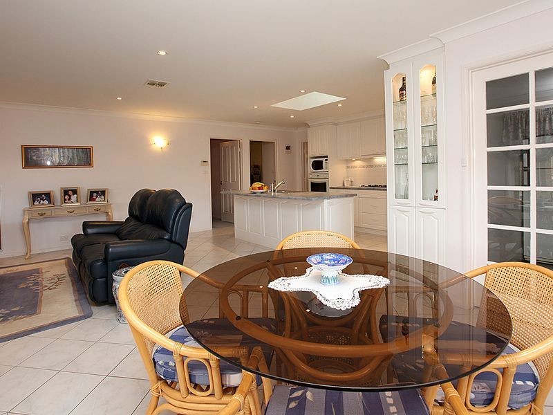 11 Clem Hill Street, Gordon ACT 2906