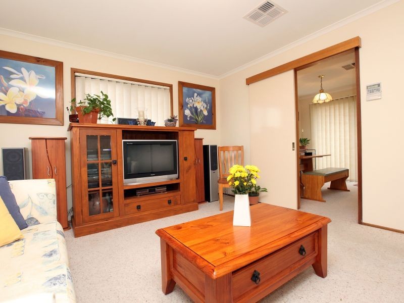 1 Zeitz Court, Banks ACT 2906