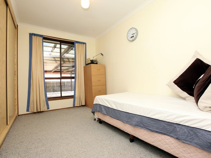 130 Deamer Crescent, Chisholm ACT 2905