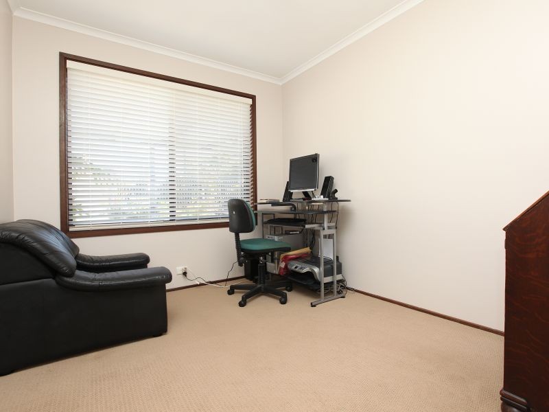 20 Budgen Avenue, Gowrie ACT 2904