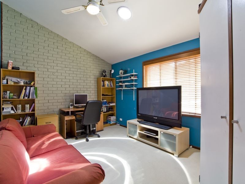 15 Fitzalan Street, Kambah ACT 2902