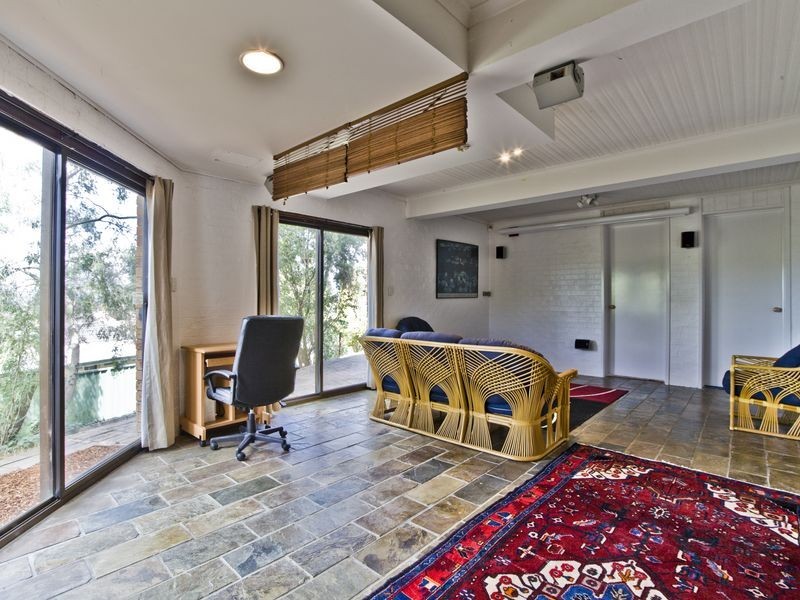 15 Fitzalan Street, Kambah ACT 2902