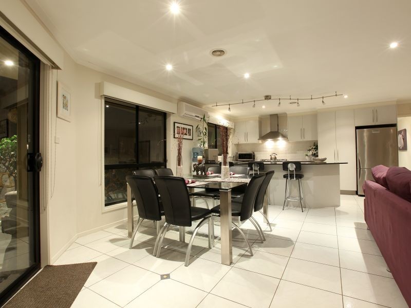 2 Lerra Street, Jerrabomberra NSW 2619