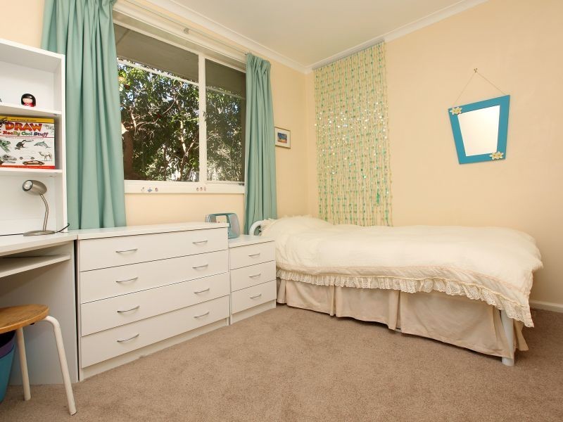 54 Bamford Street, Hughes ACT 2605