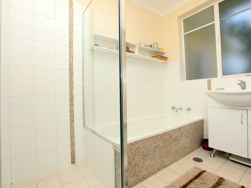 54 Bamford Street, Hughes ACT 2605