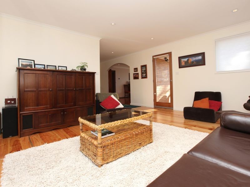 12 Strachan Place, Wanniassa ACT 2903