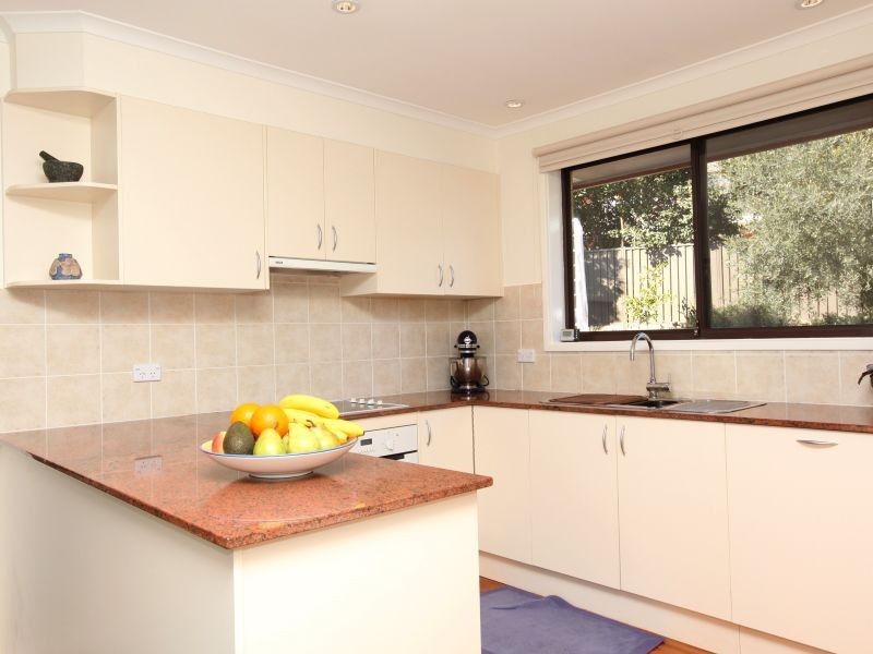 12 Strachan Place, Wanniassa ACT 2903