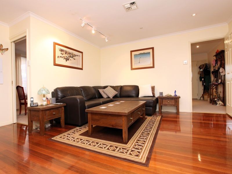 32 Collier Street, Curtin ACT 2605