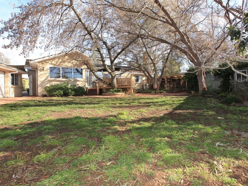 32 Collier Street, Curtin ACT 2605