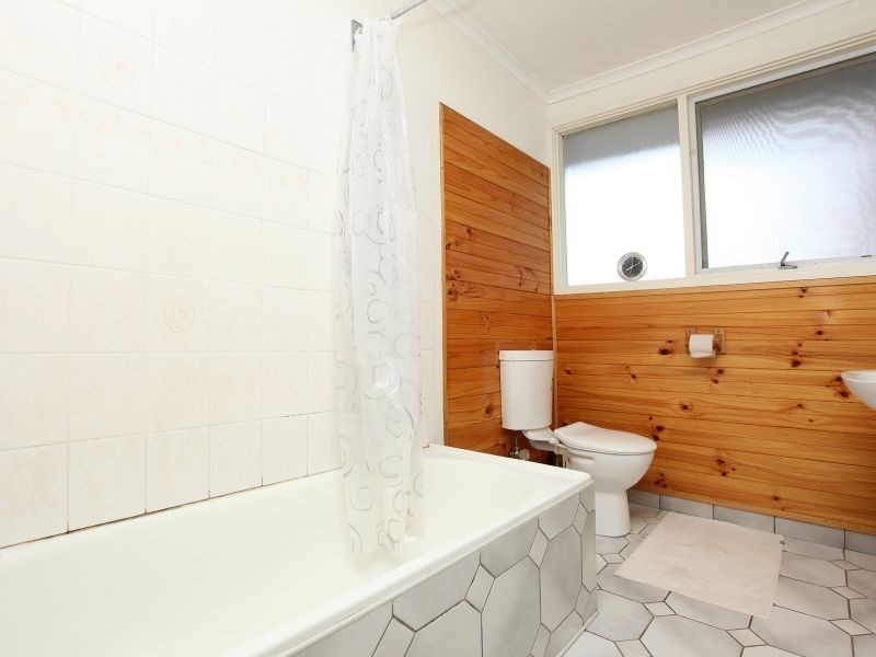 16 Folingsby Street, Weston ACT 2611